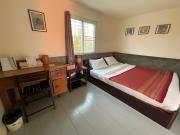 Baan Klang Vieng Hostel