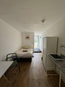 Studio flat, parking, Filton