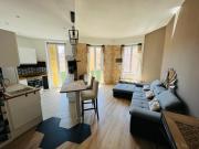 Joyau rare port de Nice