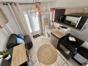 Studio duplex proche mer gare commerce