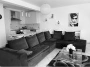 LUXURY PENTHOUSE APARTMENT WITH 3 Balconies -2 BEDROOMS -PETRUS VIEW & PARKING