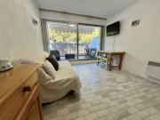 STUDIO CABINE 4 PERSONNES AVEC TERRASSE ET PLACE DE PARKING PRIVATIVE