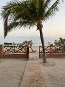 BEACH HOUSE - Loggia Suite 4 - com cozinha - na praia -BEACHFRONT