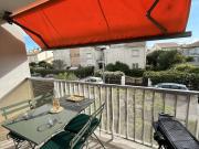 Appartement T2 cabine climatisé avec garage et terrasse au Grau-du-Roi, 6 couchages, proche plage - FR-1-250-267