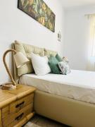 Divine Bamboo Makerel Apartment