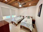 Top Caye Caulker