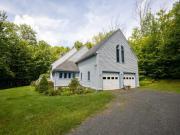 Berkshire Vacation Rentals: Pristine Home In Becket Woods