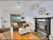 Top Omeo