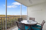 Top Captiva
