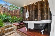 Mrs Percivals heritage luxury and romance with outdoor deep soak tub