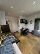 Maisonnette 2 pers tout confort près de Paris