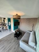 Studio élégant avec accès à la piscine