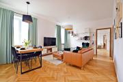 Warsaw City View Apartment - 63m2, Top Location, Workspace - by Rentujemy