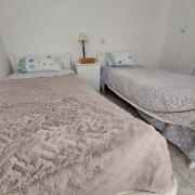 Rhodes Gardens Apartment