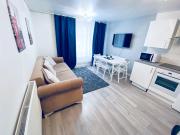 2 Bedroom Flat, Dalston Junction, London