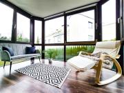 COSY-Apartment - Glazed Balkony & Carport, 70m2