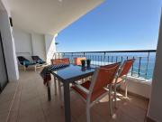 Apartamento frente al mar con parking privado