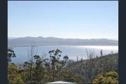 Modern executive house, stunning views over Hobart