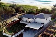 Top Diamond Beach