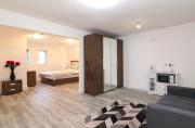 Independent extra large luxury studio flat