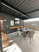 Studio central com lazer e spa