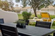 Apartment with 2 bedrooms, 2m to the beach Apartment with 2 bedrooms, 2m to the beach
