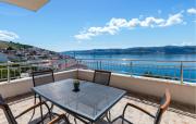 1 Bedroom Lovely Apartment In Komarna 1 Bedroom Lovely Apartment In Komarna