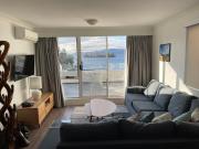 Horizons 424 Lake Jindabyne Waterfront 2 Bedroom Apartment