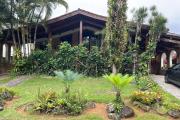Casa 30 m da praia,condomínio Tenório