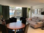 First Line Sea Apartment By Oliva