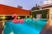 StayVistas Cosmo Zen - Mountain-view villa with Pool, Jacuzzi, and Indoor & Outdoor activities