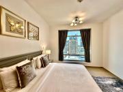Lux BnB I Burj Views I City Views