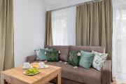 Stylowy Apartament Blisko Morza z Parkingiem Zielona 3A by Renters