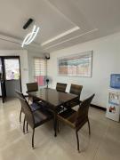 Minimalist inspired- A1 Courtyard Canyon Woods Tagaytay