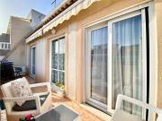 Atico con 2 dormitorios garaje y piscina