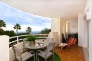 Calahonda Elegance With Pool And Sea View - Happy Rentals