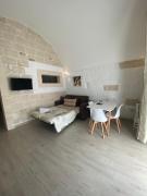 Casa Roma 78 Traditional Stone House in Monopoli Center