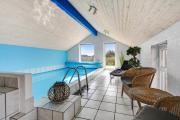 Holiday Home With Spa And Pool By The Sea - Sj670