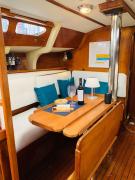 Tiny B is waiting for you!