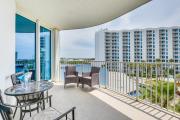 Walk to Beach Poolside Oasis in Palms of Destin!