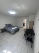 Studio Tapisvert St Charles Canebière Vieux port