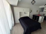 Dreamt brand new apartment, Soñado mono-ambiente nuevo