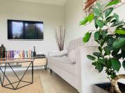 Modern and quiet apartment 50m2,AC,parking,balcony