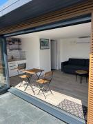 Garden lodge with Sea Views