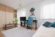 Bright Studio Głowackiego for 2 People in Warsaw by Renters