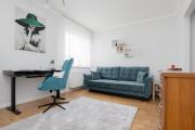 Bright Studio Głowackiego for 2 People in Warsaw by Renters