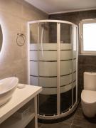 Top Piraeus Top Piraeus