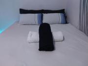 Private room send the host a message