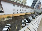 Apartamento no Canto do Forte com ar condicionado