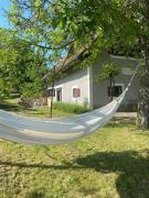 Nyuszifülház Ferienhaus im Weinberg mit Pool